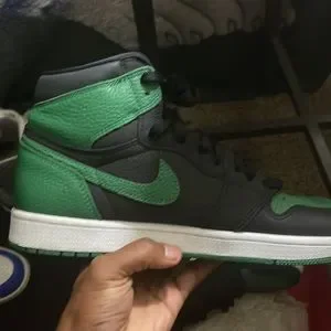 Jordan | Shoes | Selling A Pair Of Pine Green Jordan S Men  display picture 1
